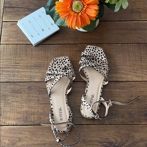 Just fab size 7 ankle strap sandals